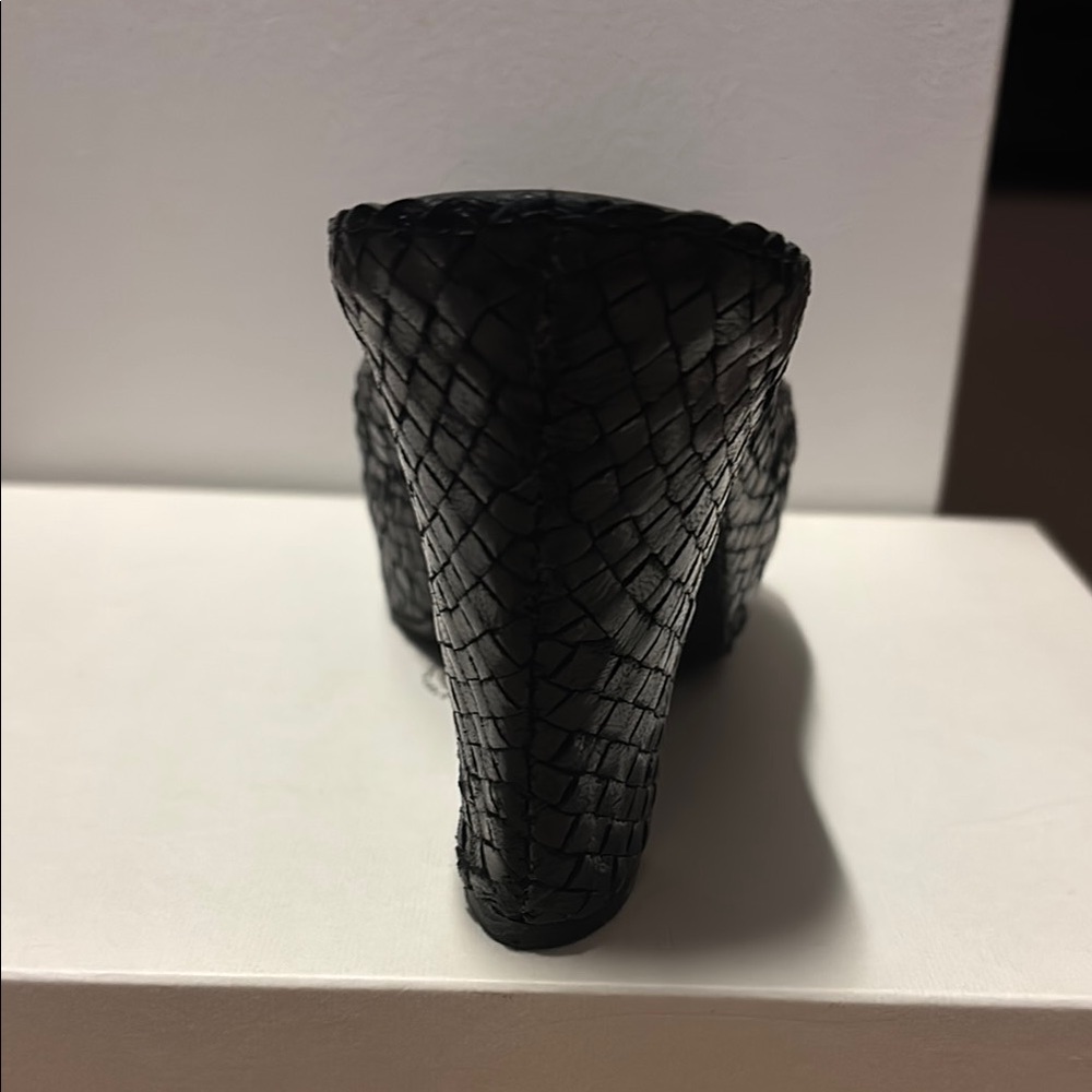 Pons Quintana Black Mules with Sleek Design - Picture 3 of 7